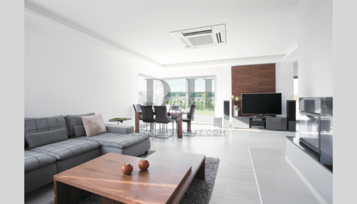 Read more about the article Premium Cassette AC with Multi-Directional Airflow: Redefining Comfort in Your Living Room